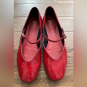 ZARA - Red patent leather Mary Janes